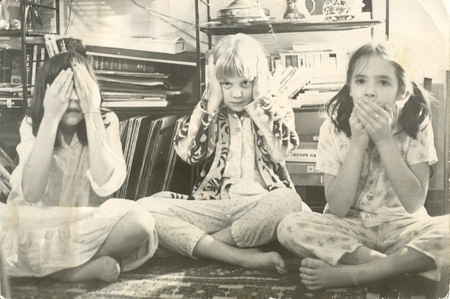Three_little_monkeys Three_little_monkeys